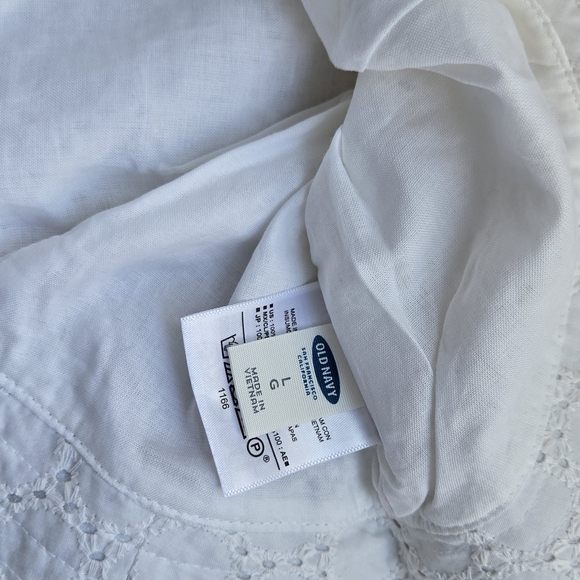 Old Navy White Eyelet Kids Hat - Picture 6 of 8